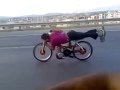 Ekstremist na dveh kolesih